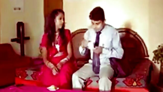 कामुक सेक्सी मूवी फुल हड हिंदी मे किशोर हिंसक रूप से चुदाई करते हैं जबकि उनके माता-पिता घर पर नहीं होते हैं