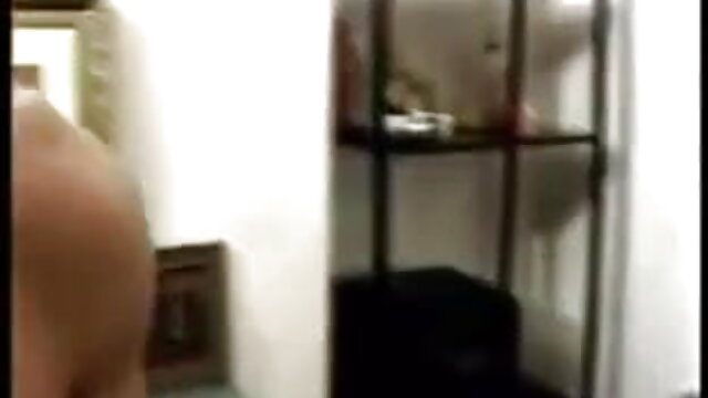 मादा बिल्ली की वेशभूषा में बदल गई और अपनी चूत दिखा दी सेक्सी फुल मूवी हिंदी वीडियो