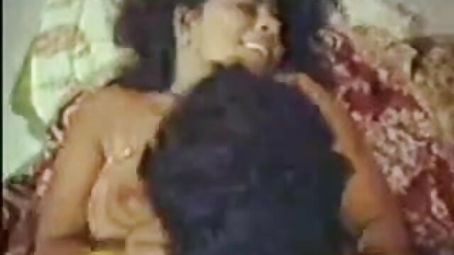गुदा सेक्स और शांत सींग का बना सैशा ग्रे हॉलीवुड फुल सेक्स फिल्म से blowjob
